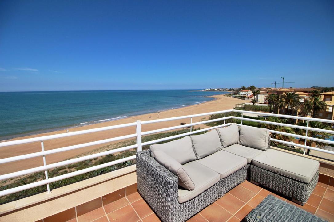 Atico Frontal Al Mar Con Piscina Privada By Homeprive デニア エクステリア 写真