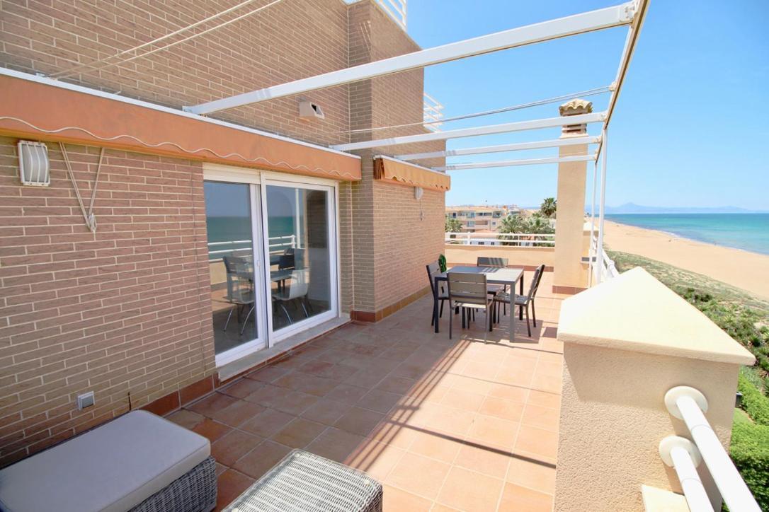 Atico Frontal Al Mar Con Piscina Privada By Homeprive デニア エクステリア 写真