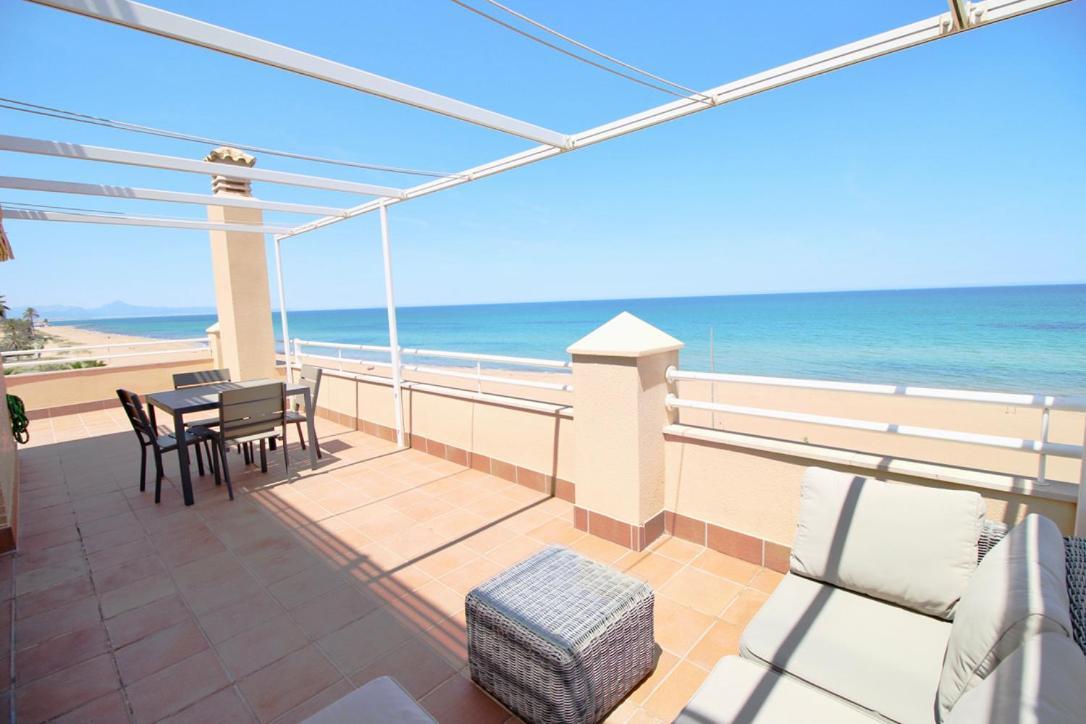 Atico Frontal Al Mar Con Piscina Privada By Homeprive デニア エクステリア 写真