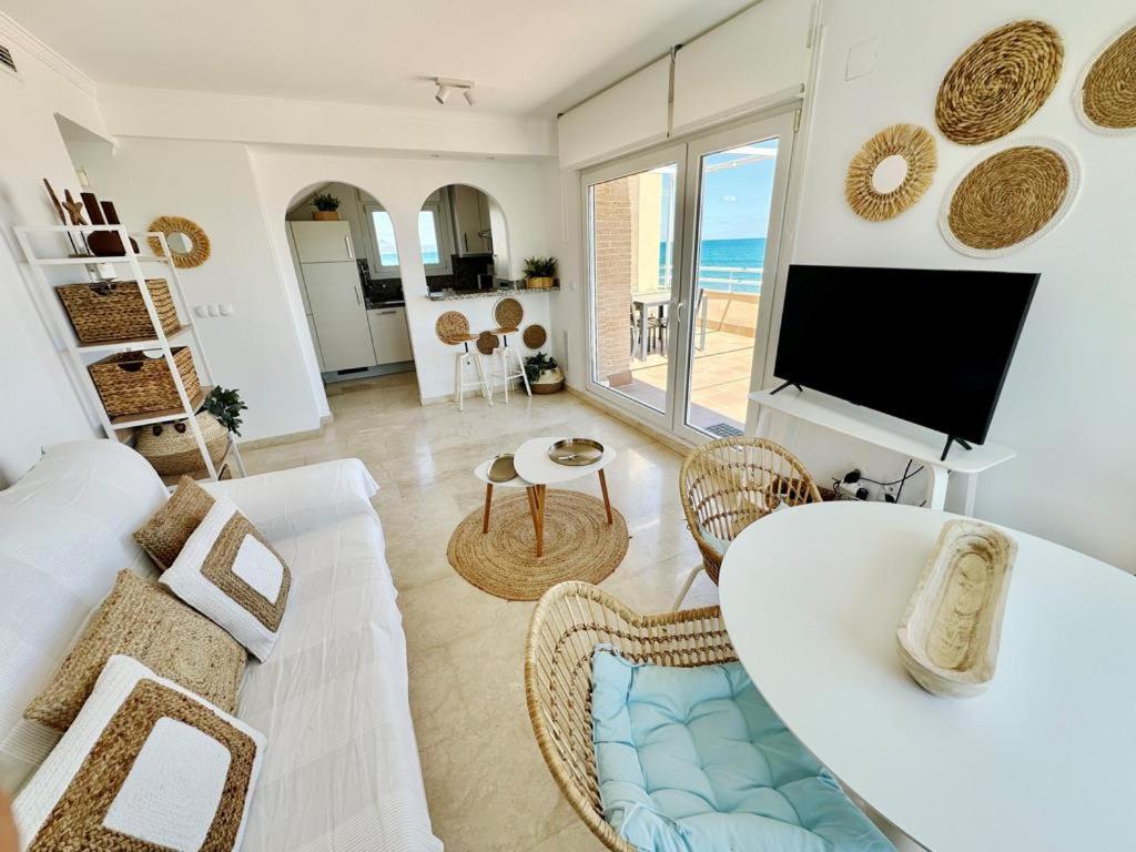 Atico Frontal Al Mar Con Piscina Privada By Homeprive デニア エクステリア 写真